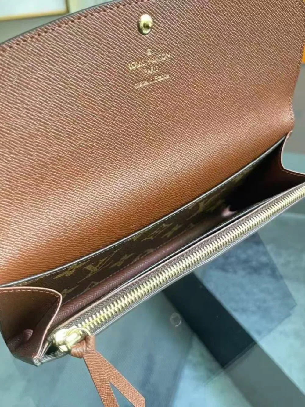 Louis Vuitton Wallet Womens Brown Monogram Canvas Orange Zip Around France Logo